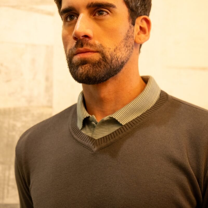 Tricot Gola V - Imagem 3